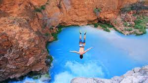 We set out to canyon lake in search of some huge cliffs! Cliff Jumping Havasupai