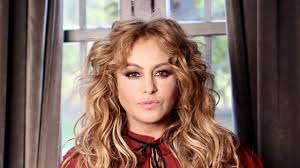 Paulina rubio enfrentada a 'colate' por tenencia de su hijo | video. Scandal Paulina Rubio And A Strange Video That Checks Her Imbalance And Addiction Archynewsy