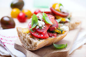 Tartines Tomates Feta Basilic Recette Aperodinatoire Apero Recette Apero Dinatoire Tartine Alimentation