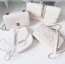 إزاى تنضفى شنطتك الجلد البيضاء عشان ترجع جديدة اليوم السابع