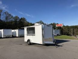 Custom concession trailers and trucks. Food Trucks Vs Food Trailers Which Should You Choose Pro Line Trailers