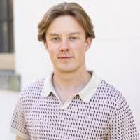 Gus Benson's Instagram, Twitter & Facebook