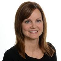 Mary Noll's Instagram, Twitter & Facebook