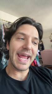 Maku (@michael.ursu)