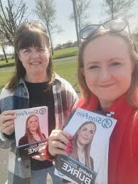 Lá álainn amuigh le Cathal Ó...