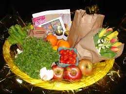 Traditional foods play an important role in thanksgiving celebration. Food Gift Baskets That Are Easy To Make The Holiday And Party Guide