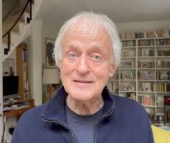 80 ans aujourd'hui, et une grande fête le 21 mai au Le Grand Rex Paris !  🎉, Les billets sont disponibles ici :  https://www.legrandrex.com/evenement/1604, Hâte de vous retrouver ❤️