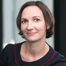 It offers private and professional investors access to deutsche bank ag's product development, trading and risk management expertise. Justyna Kojro Digital Client Solutions Marketing Specialist Digital Channels Deutsche Bank Ag Corporate Bank Xing