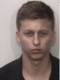 3 charged in Oaks apartments search