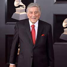 Among the great singers of his generation, with an ease of manner and warm vocal tone that helped him soar both in jazz and pop circles. Tony Bennett Reveals He Has Alzheimer S Disease The New York Times