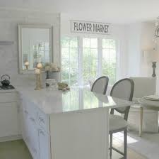 How To Choose The Right White Quartz For Kitchen Countertops Hello Lovely
