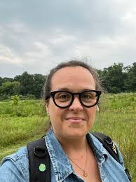 Hannah Cali's Instagram, Twitter & Facebook