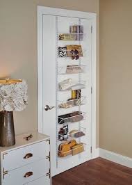 Are you looking for small bedroom designs and ideas for maximizing your space? Maximize Space In A Small Bedroom Diy Bedroom Storage Small Bedroom Organization Small Room Design