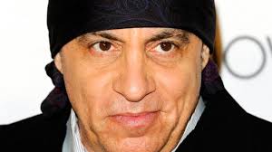 The Sopranos' Almost Cast Steve Van Zandt As Tony, The Guitarist Claims
