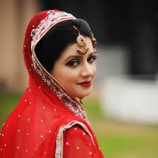 See more ideas about pakistani bridal, bridal hair, pakistani bridal hairstyles. Perfect Pakistani Bridal Makeup Ideas On Red Dresses