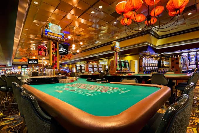 The California Casino | The Cal in Downtown Las Vegas | Play at the Cal