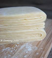 La Pate A Couque Est Une Pate Feuilletee Levee Facile Et Rapide A Faire Elle Permet De Realiser Toutes Sortes De Viennoiserie Tarte Sans Pate Gateau De Pates