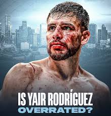 The 'Heartstopper' hunk knows how to get attention from his fans.