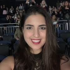 When Lisa Carlin was diagnosed with breast cancer, she turned to her hot  pink ballet flats to lift her spirits while going through treatment.