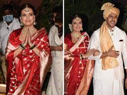 Dia shared pictures of her unconventional bridal mehendi design and images from her bridal shower were all over the internet. Dia Mirza Marriage Photos Fans Post Congratulatory Messages For Dia Mirza And Vaibhav Rekhi As Couple Gets Married