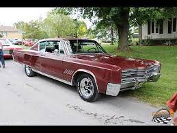 La Premiere Chrysler Nommee La Six Fut Devoilee En 1924 A New York Par Walter P Chrysler Lui Meme Avec Son Tout Nouveau M Chrysler Newport Chrysler Newport