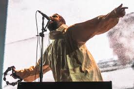 William john paul gallagher is an english singer and songwriter who rose to fame as the frontman of the british rock band, oasis. Photo Review This Is What Liam Gallagher S Show In Amsterdam Looked Like Strife Magazine
