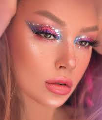 Beauty Makeup Photo Retouch On Instagram It S All About Me Mecosmetics Used Moodeditingcosmetics Moodeditin Rave Makeup Makeup Looks Retro Makeup