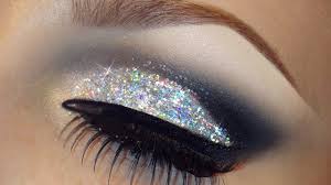 Punk Makeup With Double Winged Eyeliner Google Sogning Silver Eyeshadow Makeup Tutorial Eyeshadow Glitter Makeup Tutorial