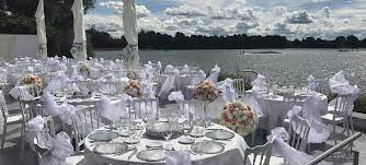 Egal, ob sie eine atemberaubende traumhochzeit feiern wollen, ein firmenfest planen oder eine berauschende feier ansteht. Royal Am See Friedberg Royal Am See In Friedberg Mieten Bei Event Inc