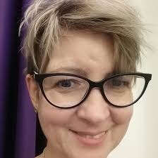 Kirchberger Adventstreiben mit Eierpunsch und Geschenken