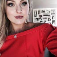 Elisha Atkinson's Instagram, Twitter & Facebook