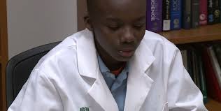 I want to do something different:" 7th grader experiences his dream  profession -- a neurosurgeon!