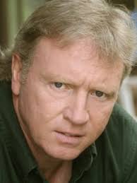 Актёры, режиссер и создатели фильма Особняк с привидениями (2023)