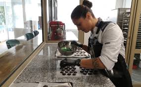 Decouvrez Les Nombreux Salons Du Chocolat A Travers Le Monde Chococlic Tout Sur Le Chocolat