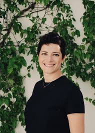 Priče za laku noć za male buntovnice — Википедија