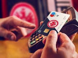 Opening times today for deutsche bank. Partnerschaft Mit Eintracht Frankfurt Der Deutsche Bank Park Deutsche Bank Privatkunden
