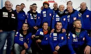 Located on the pakistan china border, k2 is the only mountain over. K2 Climber Denis Urubko Aborts Suicidal Solo Ascent Bbc News