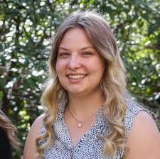 Keri Stein's Instagram, Twitter & Facebook