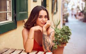 Not only is it a nice little break for your brain, it will also reportedly be an extremely messy season. Programmanderung Rtl Verschiebt Bachelorette Finale Wegen Corona