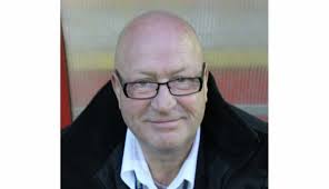 n paroles de bénévoles