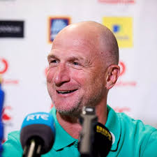 Mike Catt not getting dragged into war of words with South Africa