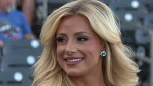 Veterans and civilians bond over beers and bluegrass at Nashville's  American Legion Post 82