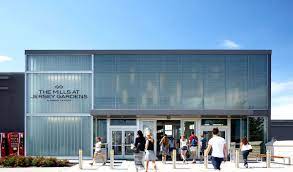 Si Estas En New York Con Ganas De Hacer Compras Definitivamente Tenes Que Darte Una Vuelta Por El Outlet Jersey Viaje A Nueva York Nueva York Pasion Por Viajar