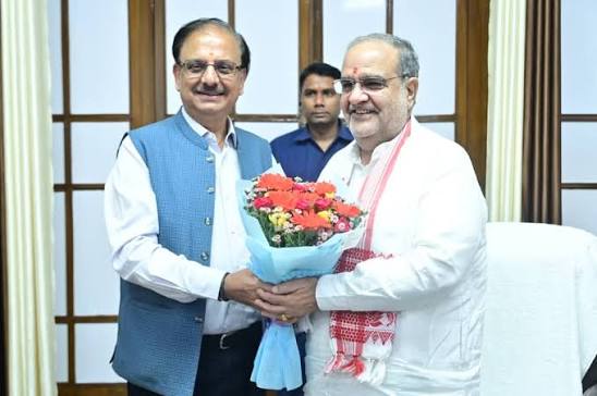 Dr. Rakesh Kumar, Chairman of India Exposition Mart Limited (IEML) and  Director General in the role of Chief Mentor EPCH, met Shri Bhupendra  Singh, Hon'ble Minister for MSME, Government of Uttar Pradesh,