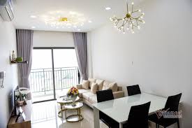 Lưu gia bảo — sẽ nhớ mãi 04:41. CÄƒn Há»™ Giá»¯a Khu Ä'áº¥t Vang Sai Gon Cá»§a Btv Thá»i Sá»± Thanh Truc Vietnamnet