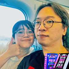 我自己也好期待～！ 然後那個募資影片的碩修旁白， 真的好有活力XD Comedy Plus 卡米地＋ 謝謝小玉和碩修給予這樣子的機會❤️ 喜劇讚讚