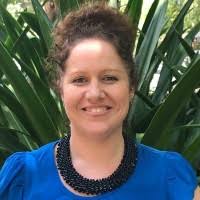 100+ "Dr Saunders" profiles