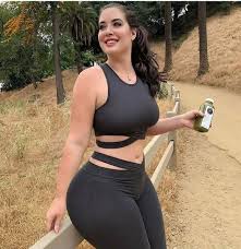 Mommies gone bad (video 2011). Pin On Bad Azz White Girlzz