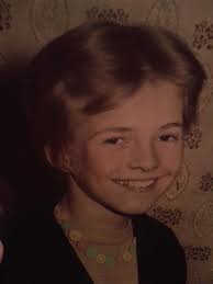 Family of Ada and Charlie Castle who were Born late 1800s. Top row Ada  (mother), Douglas Castle, Charlie ( father), Sylvia Mathieson (née Castle).  Bottom row. Edna Evans (née Castle), Joyce Rayner /