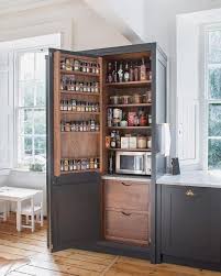 Have A Look At This Splendid Gray Kitchen Cabinets What An Innovative Innovat In 2020 Farmhouse Style Kitchen Kitchen Cabinet Styles Farmhouse Style Kitchen Cabinets